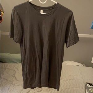medium dark gray men’s tee shirt